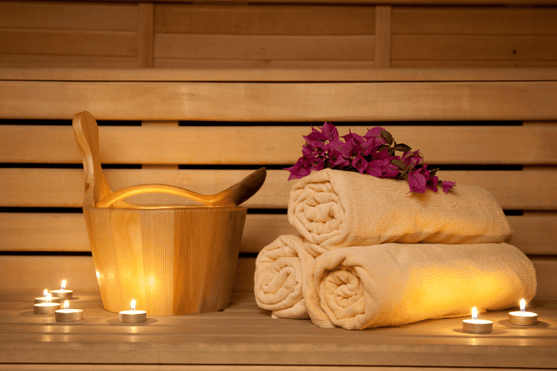 סאונה לבית - מהם סוגי לוחות הדק שהכי מומלצים לבנות מה סאונה?